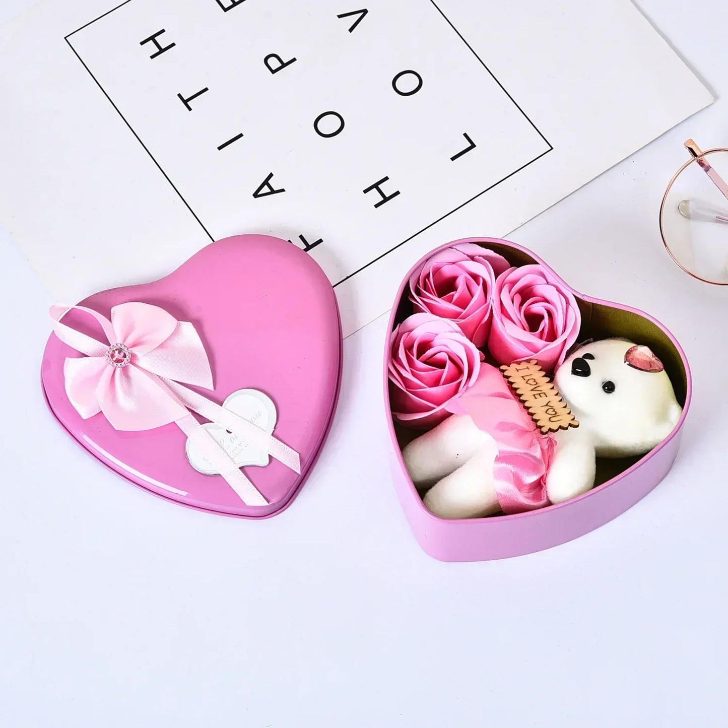 Valentine's Day Bear Rose Gift Box